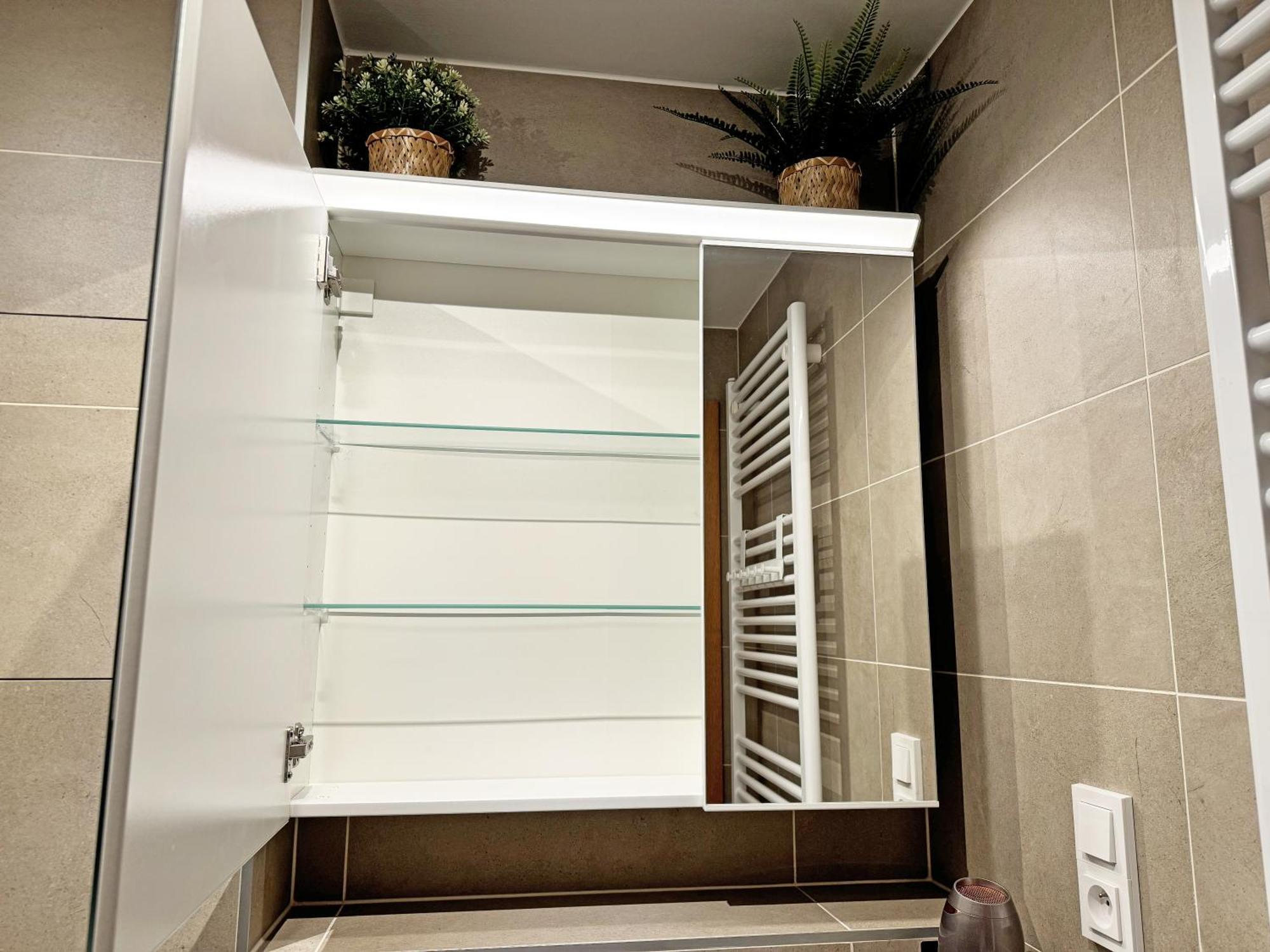 New Studio, King Bed, Free Parking, Terrace Apartmán Prague